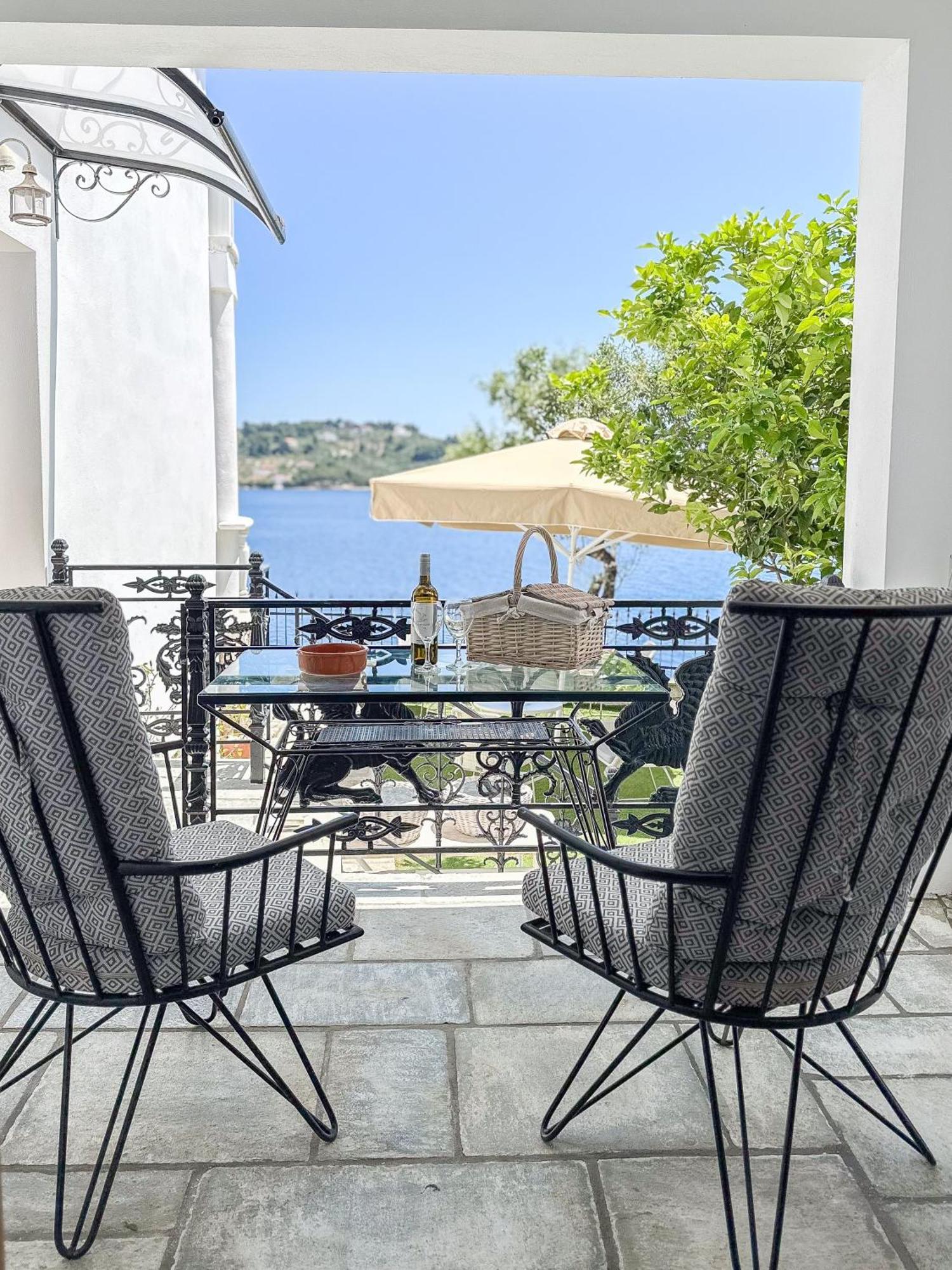 فندق Ourania'S Mansion مدينة سكياثوس المظهر الخارجي الصورة
